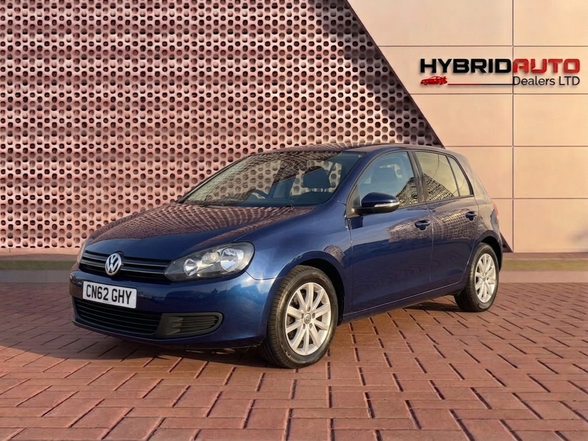 Volkswagen Golf 2012 view 6