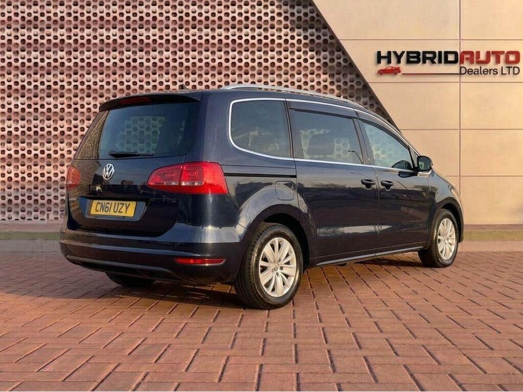 2011 Volkswagen Sharan view 3
