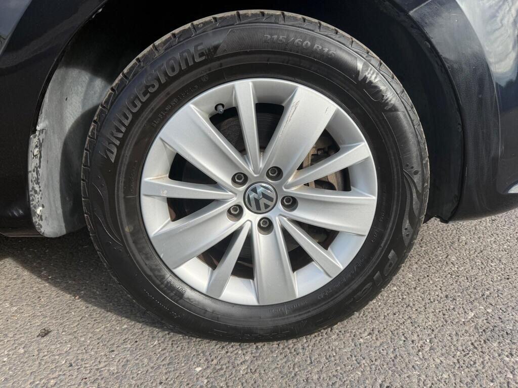 2011 Volkswagen Sharan view 19