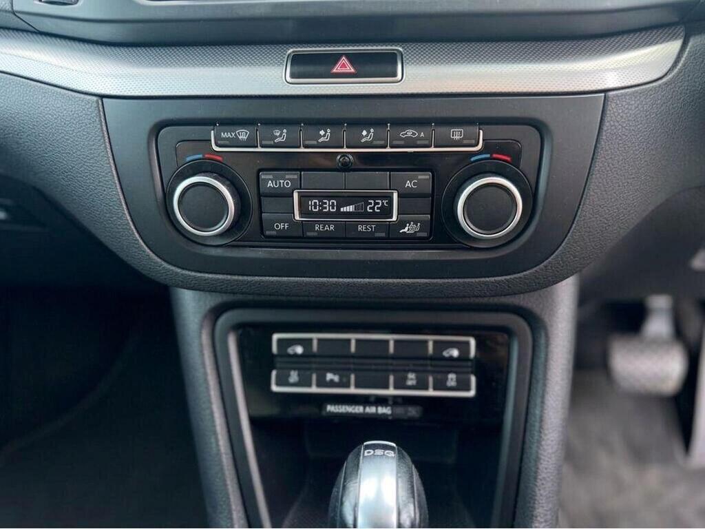 2011 Volkswagen Sharan view 11