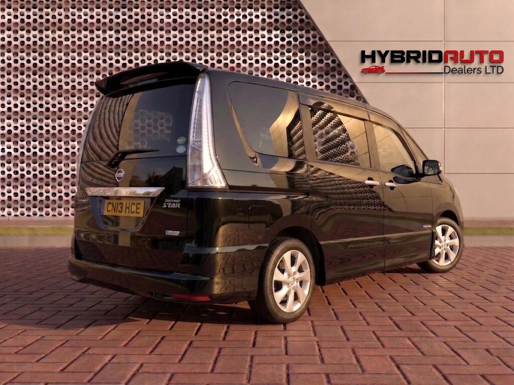 2013 Nissan Serena view 5