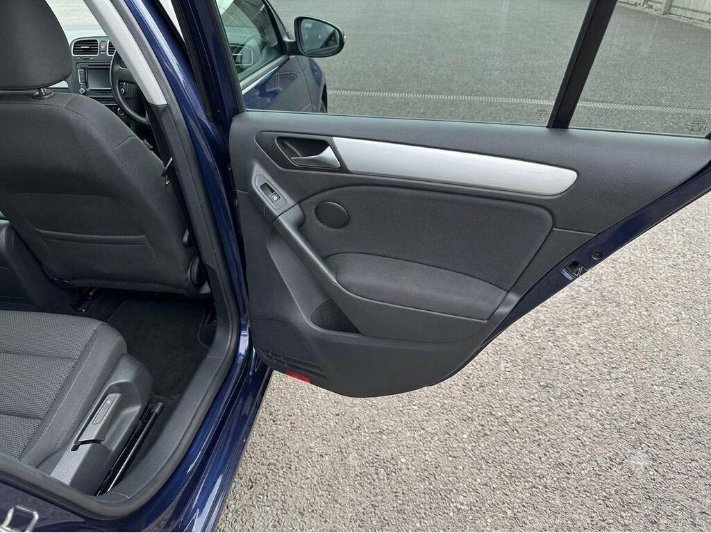 Volkswagen Golf 2012 view 20