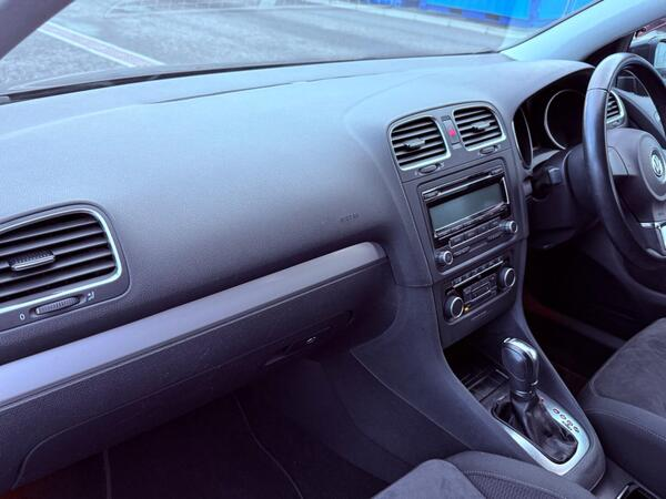 Volkswagen Golf (2012, 59,122 miles) view 6