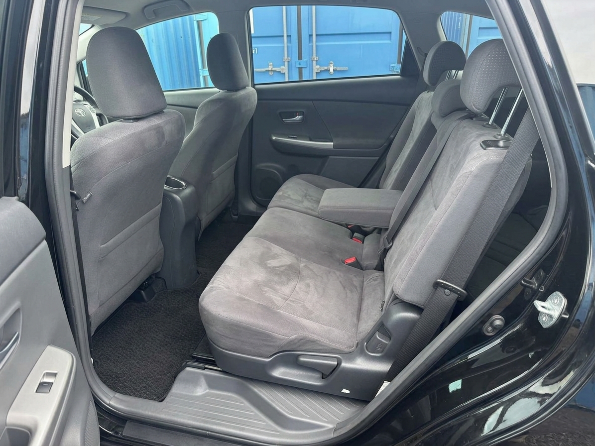Toyota Prius 2012 view 21